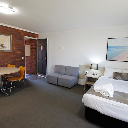 Blue Shades Motel Maryborough Exterior foto